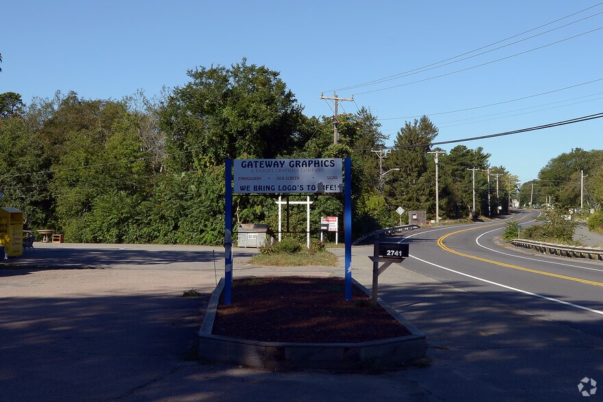 More Photos Of 2741 Cranberry Hwy, Wareham Warehouse For Sale