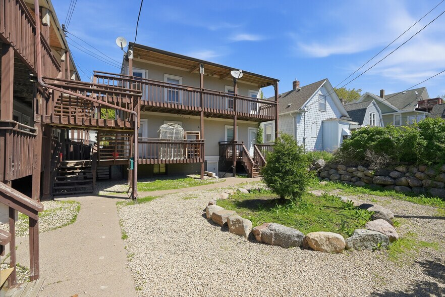 More Photos Of 1530 Sherburne Ave, Saint Paul Apartments For Sale