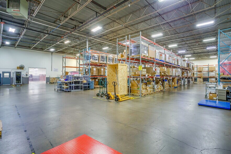 More Photos Of 2051 Franklin Dr, Fort Worth Warehouse For Lease