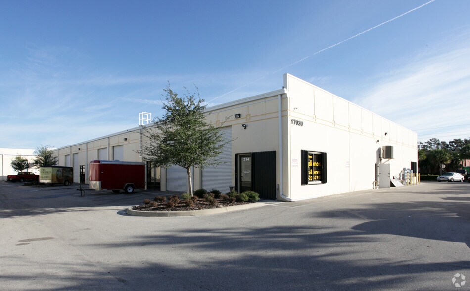 More Photos Of 17030 Alico Commerce Ct, Fort Myers Warehouse For Lease