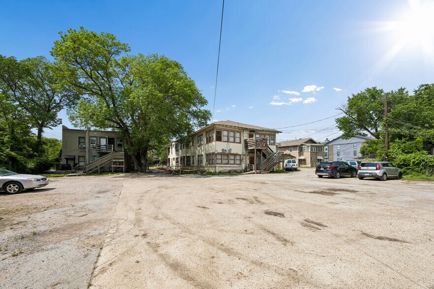 More Photos Of , Dallas Multifamily For Sale