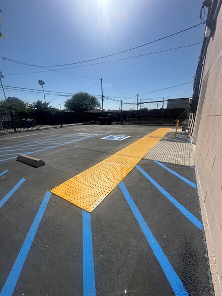 More Photos Of 214 W La Habra Blvd, La Habra Storefront For Sale