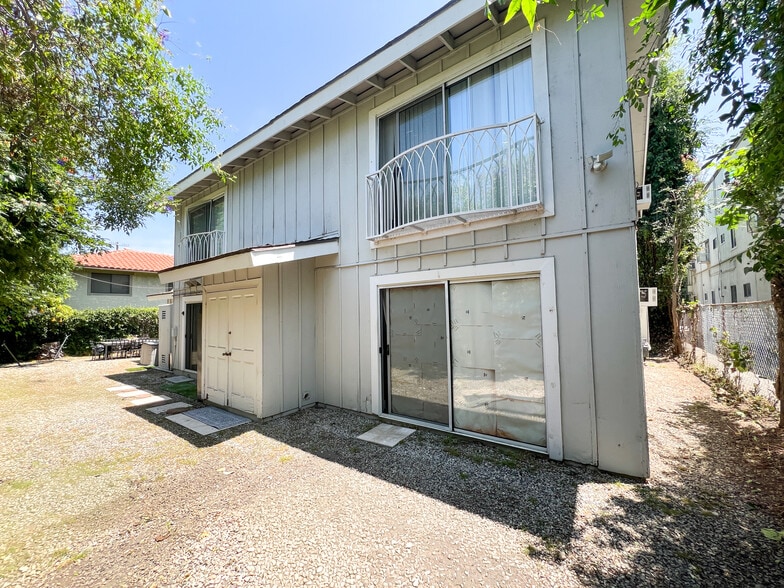 More Photos Of 4747 Orion Ave, Sherman Oaks Multifamily For Sale