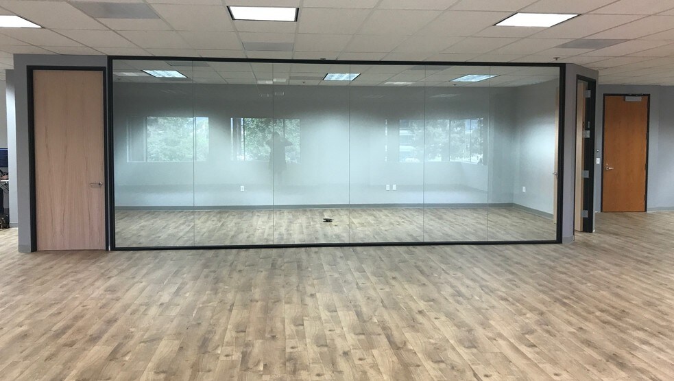 More Photos Of 805 Veterans Blvd, Redwood City Office For Lease