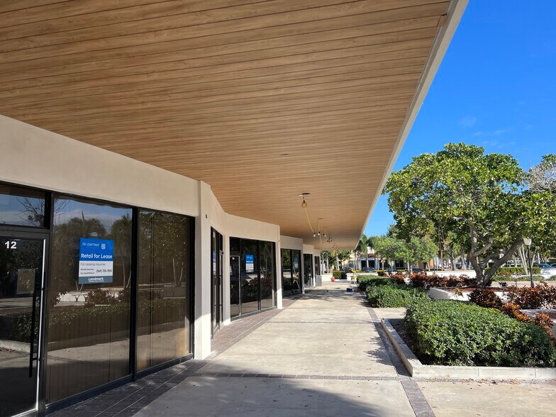 More Photos Of 500 NE Spanish River Blvd, Boca Raton General Retail For Lease