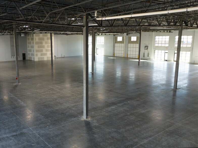 More Photos Of 2279 1250, Woods Cross Warehouse For Lease