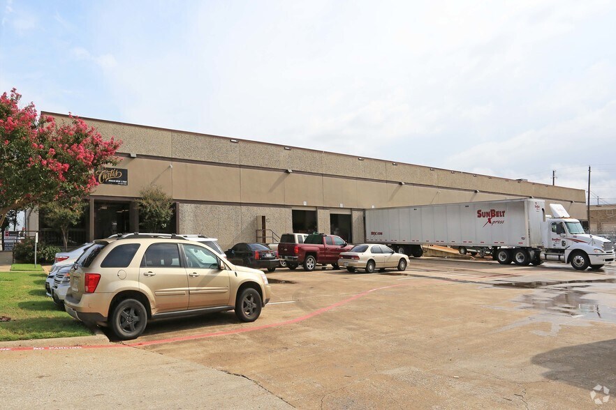 More Photos Of 310 W Mockingbird Ln, Dallas Unknown For Lease