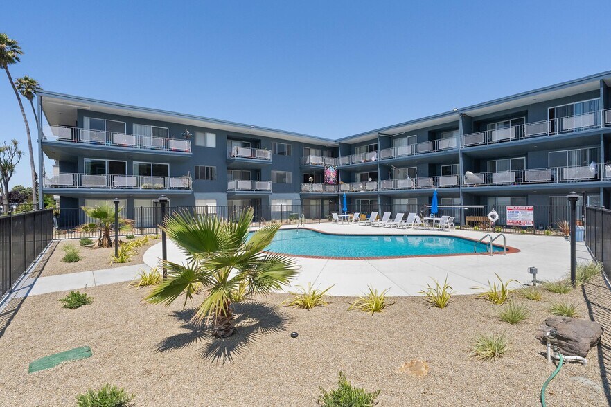 More Photos Of 2051 Shoreline Dr, Alameda Apartments For Sale