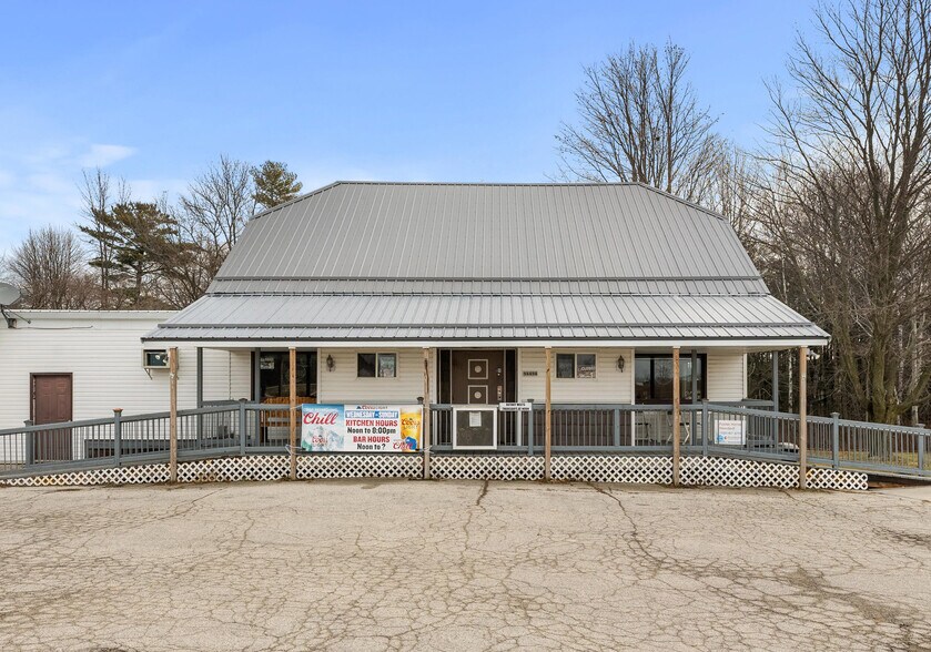 Primary Photo Of N4494 State Highway 42, Kewaunee Restaurant For Sale