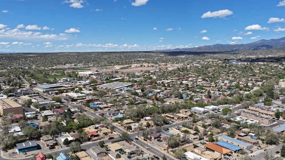 More Photos Of 1607 5th St, Santa Fe Apartments For Sale