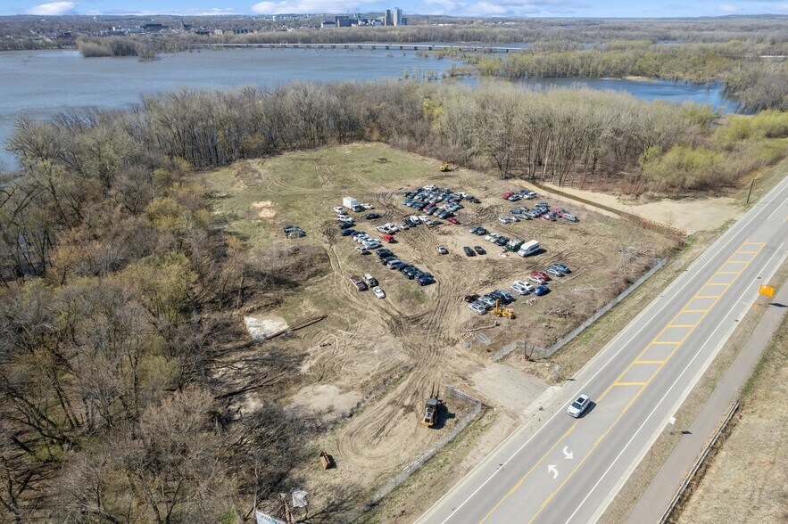 More Photos Of 285 Flying Cloud Dr, Chaska Land For Sale