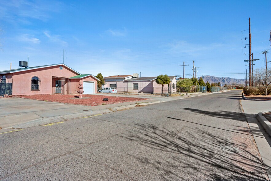 More Photos Of 5200 Doniphan Dr, El Paso Bar For Sale