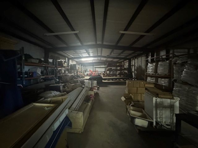 More Photos Of 7931 19th St, Lubbock Warehouse For Sale