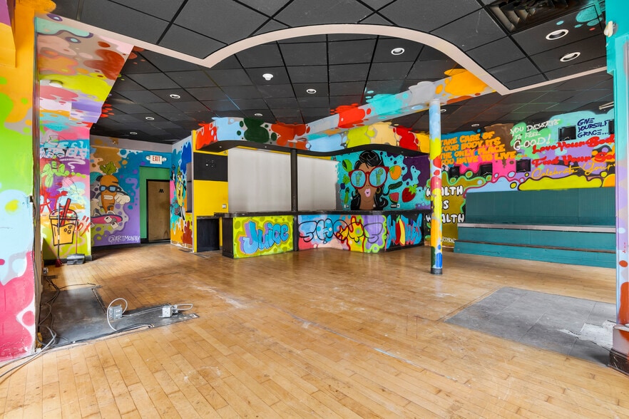 More Photos Of 82 N Pearl St, Albany Apartments For Sale