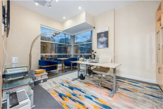 More Photos Of 179 Davie St, Vancouver Apartments For Sale