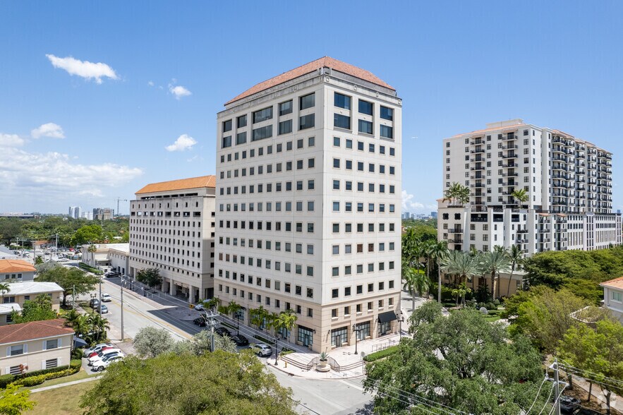More Photos Of 800 S Douglas Rd, Coral Gables Office For Lease