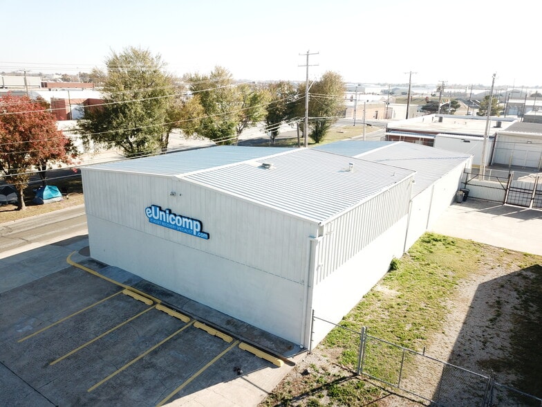 Primary Photo Of 123 N Virginia Ave, Oklahoma City Manufacturing For Sale