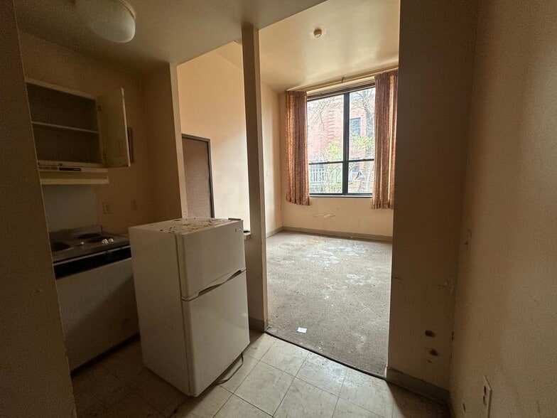 More Photos Of 215 Lelia St, Pittsburgh Apartments For Sale