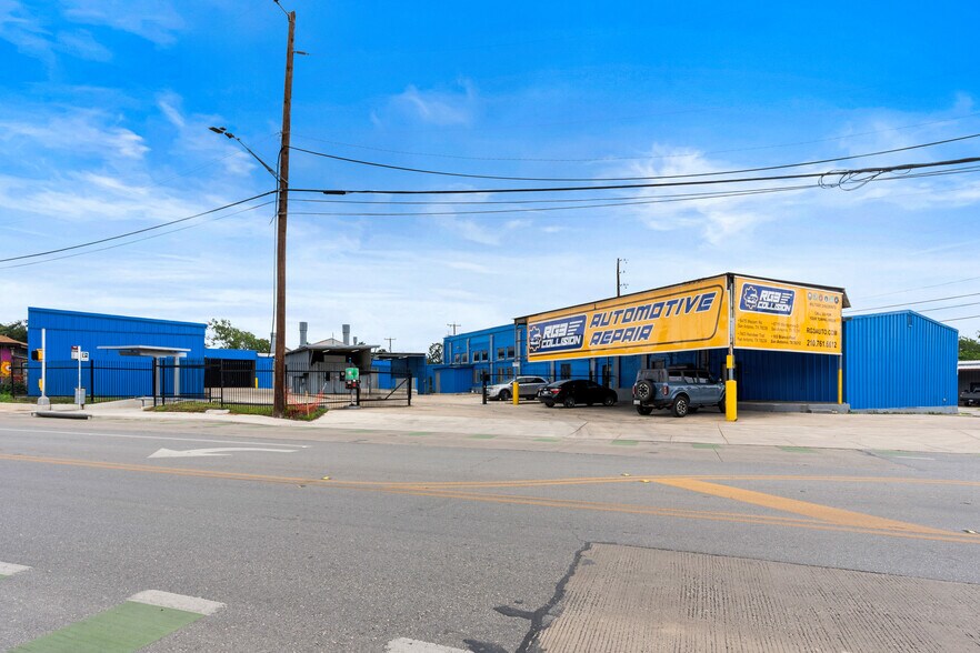 More Photos Of 103 Blanco Rd, San Antonio Auto Repair For Lease