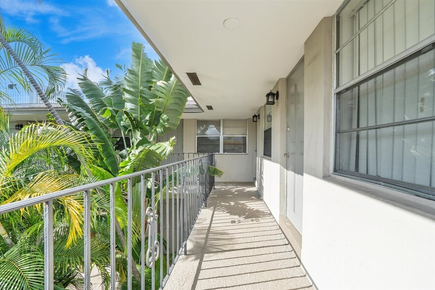More Photos Of 515 SE 9th St, Fort Lauderdale Apartments For Sale