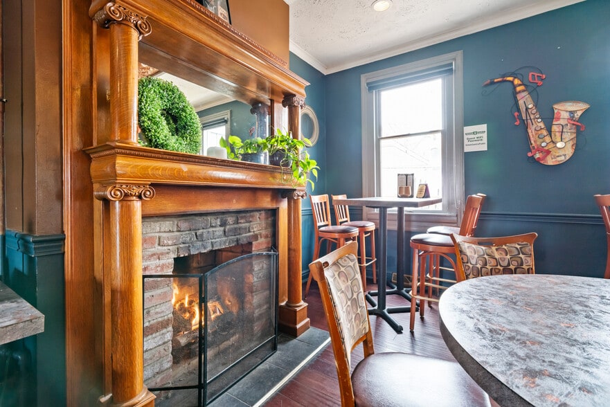 More Photos Of 123 Shiloh St, Pittsburgh Restaurant For Sale