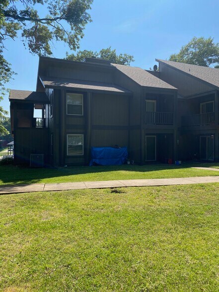 More Photos Of 4 Grand Lake Dr, Afton Apartments For Sale