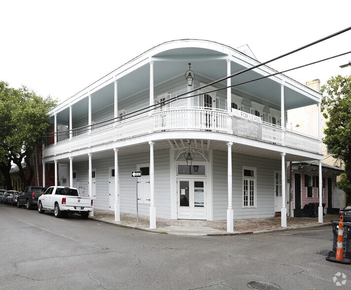 Primary Photo Of 801 Frenchmen St, New Orleans Restaurant For Lease