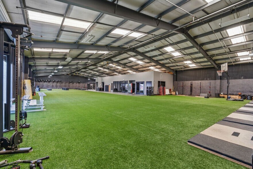 More Photos Of 417 Galaxy Way, Modesto Warehouse For Sale