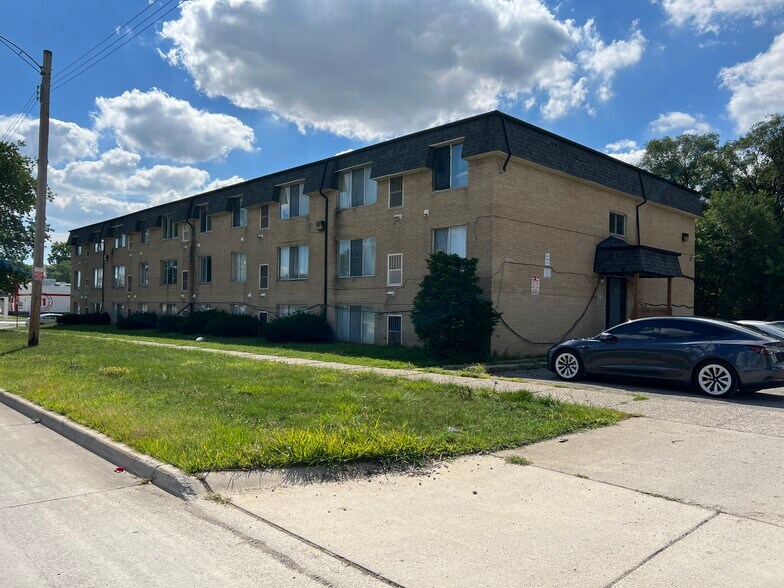 More Photos Of 18401 Joy Rd, Detroit Apartments For Sale