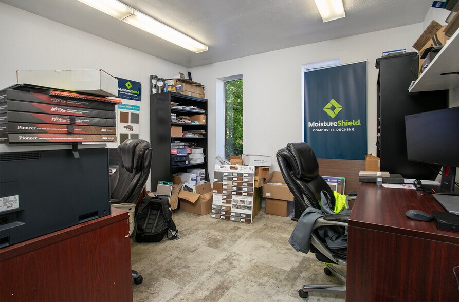 More Photos Of 5004 FM 2767, Tyler Industrial For Sale