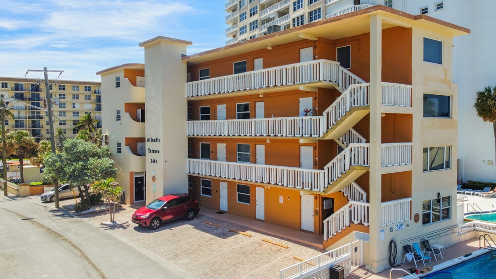 More Photos Of 3401 NE 10th St, Pompano Beach Hotel For Sale