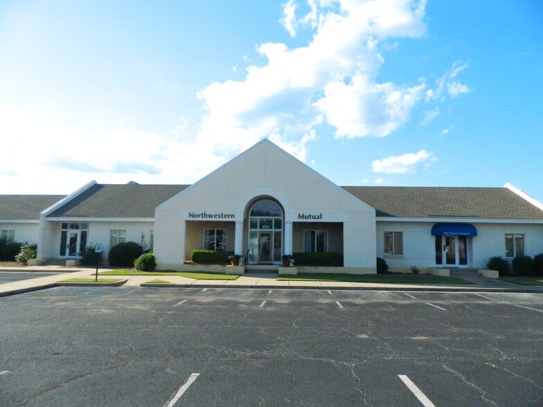 More Photos Of 4209-4211-4213 Carmichael Rd, Montgomery Medical For Lease