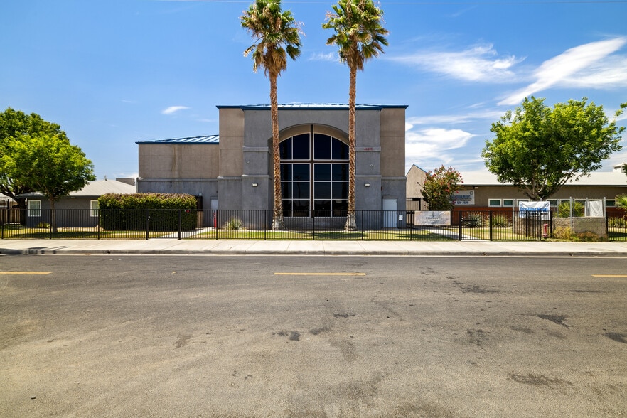 More Photos Of 44339 Beech Ave, Lancaster Schools For Lease