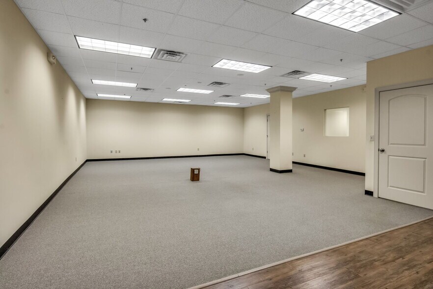 More Photos Of 2-85 Bristol Ln, Ellicottville General Retail For Sale