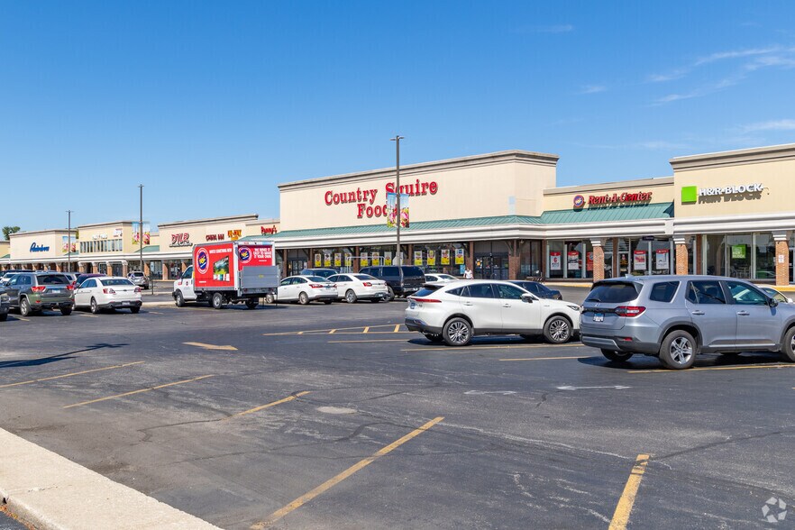 More Photos Of 77-199 W Joe Orr Rd, Chicago Heights Unknown For Lease