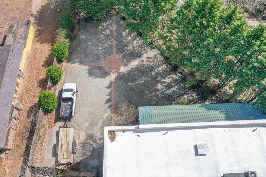 More Photos Of 4975 Little Mill Rd, Buford Warehouse For Sale