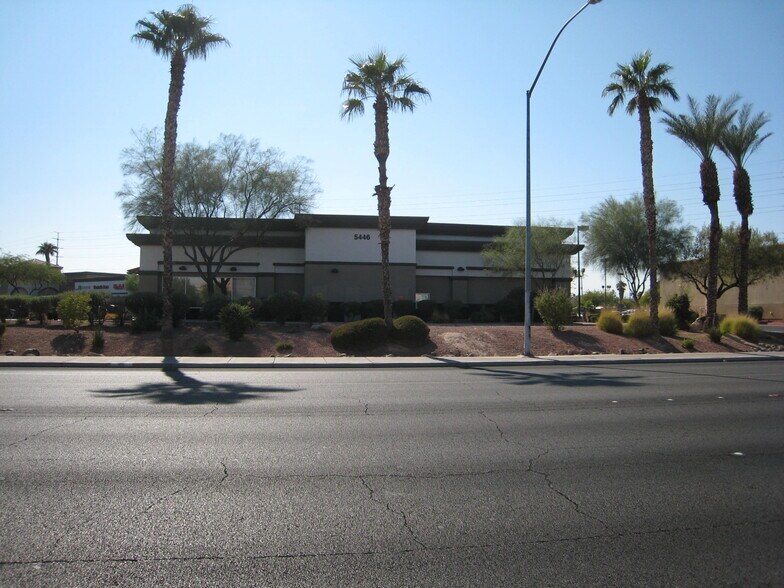 More Photos Of 5446 Boulder Hwy, Las Vegas Freestanding For Sale