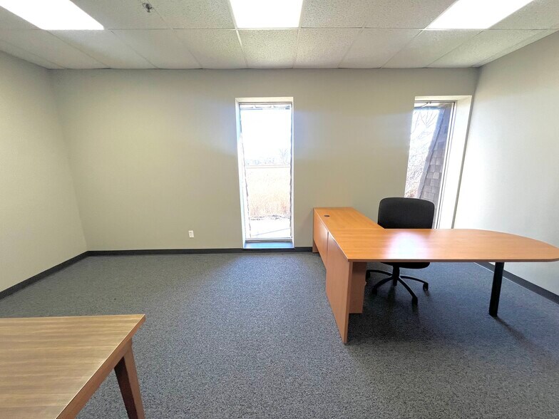 More Photos Of 310 Paterson Plank Rd, Carlstadt Manufacturing For Lease