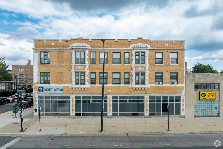 More Photos Of 4952 W Madison St, Chicago Apartments For Sale