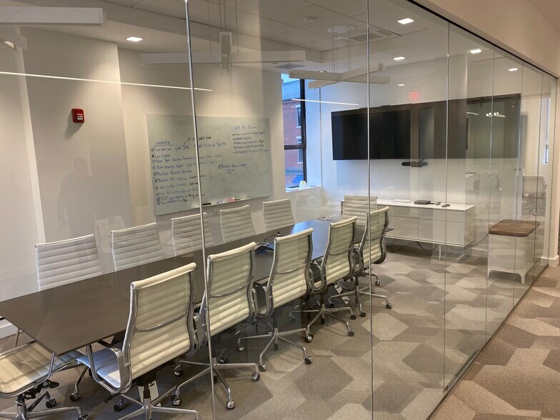 More Photos Of 1385 Cambridge St, Cambridge Office For Sale