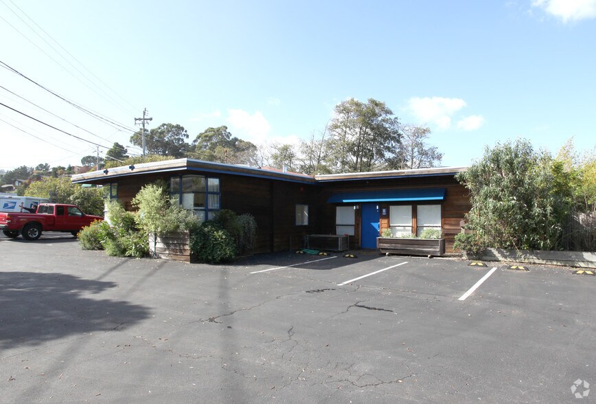 More Photos Of 3 Gate 5 Rd, Sausalito Office For Lease