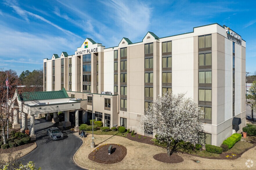 More Photos Of 7905 Giacosa Pl, Memphis Hotel For Sale