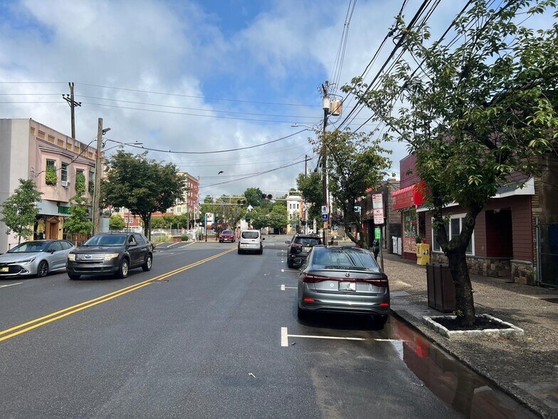 More Photos Of 106 Anderson St, Hackensack Storefront Retail Residential For Lease