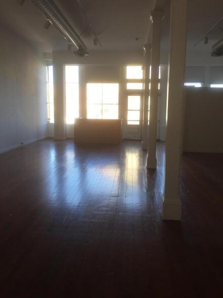 More Photos Of 422-432 1st St, Eureka Office For Lease