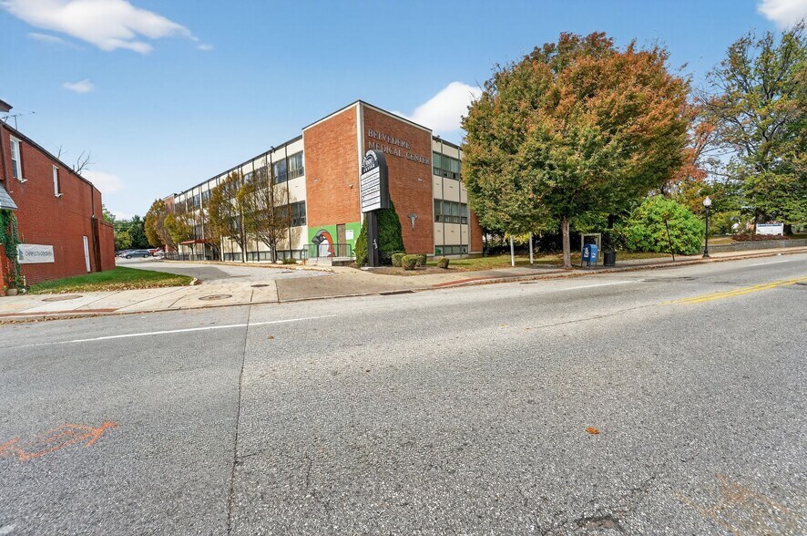 More Photos Of 5820 York Rd, Baltimore Medical For Sale