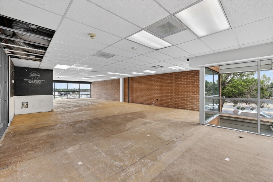 More Photos Of 441 Wadsworth Blvd, Lakewood Medical For Lease
