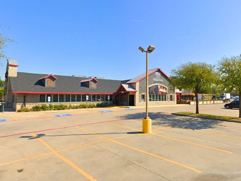 Primary Photo Of 1801 S Main St, Keller Restaurant For Sale