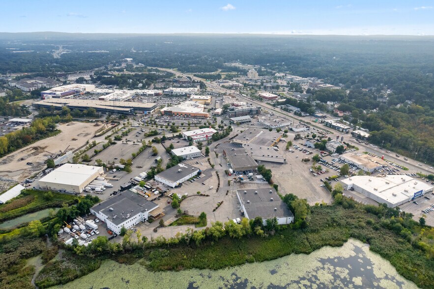 More Photos Of 110-120 Stergis Way, Dedham Research And Development For Lease