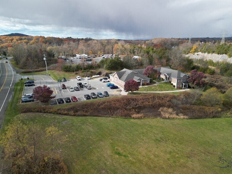 More Photos Of 1460 Route 17M, Chester Medical For Lease