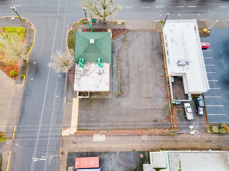More Photos Of 774 Main St, Springfield Fast Food For Sale